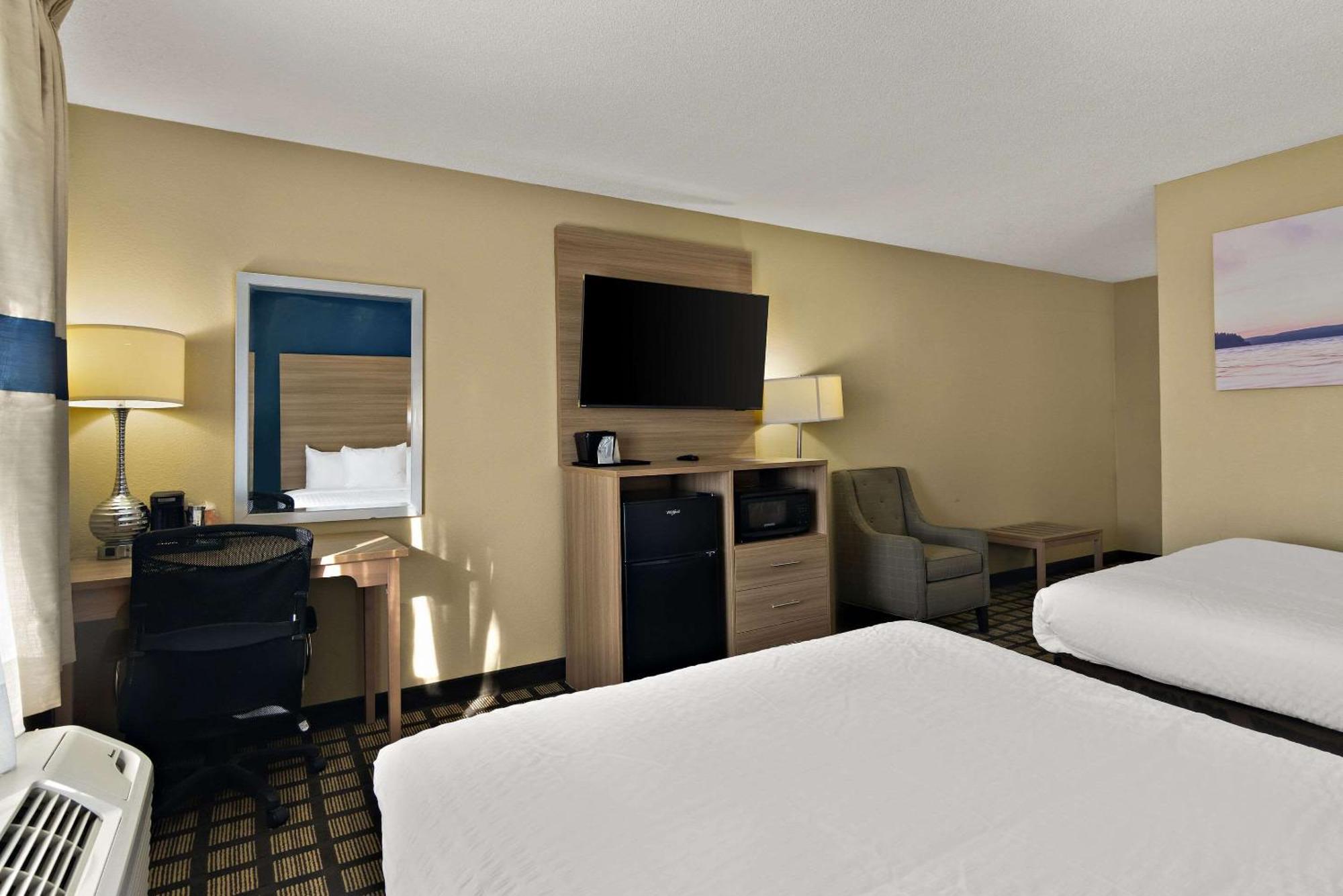 Clarion Pointe Bloomington-Normal Near I-55 And University المظهر الخارجي الصورة