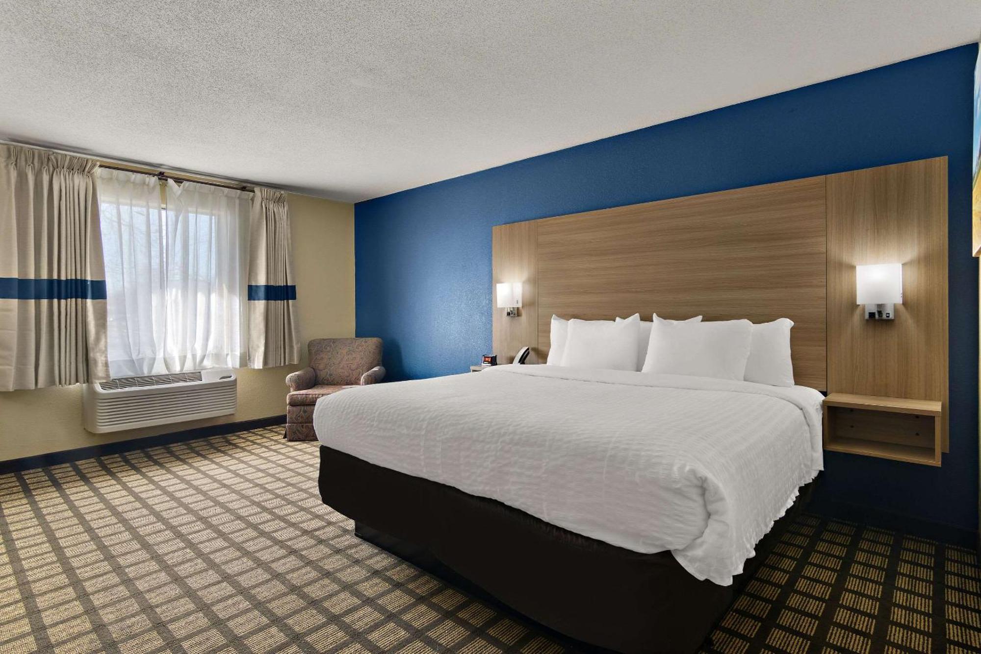 Clarion Pointe Bloomington-Normal Near I-55 And University المظهر الخارجي الصورة
